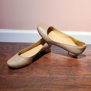 TALBOTS nude leather textured block heel flats